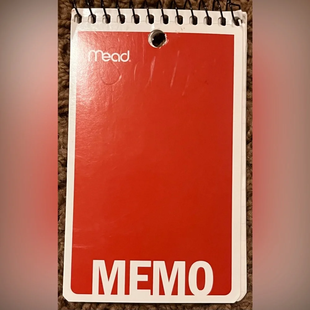 Assorted Notepads and Memo Set - Picture 5 of 12